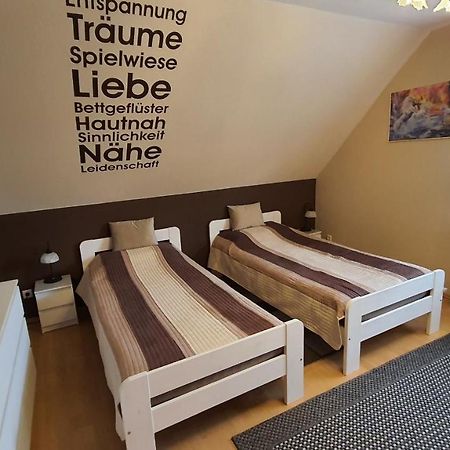 Nettes 2- Zimmer Apartment Зенде Экстерьер фото
